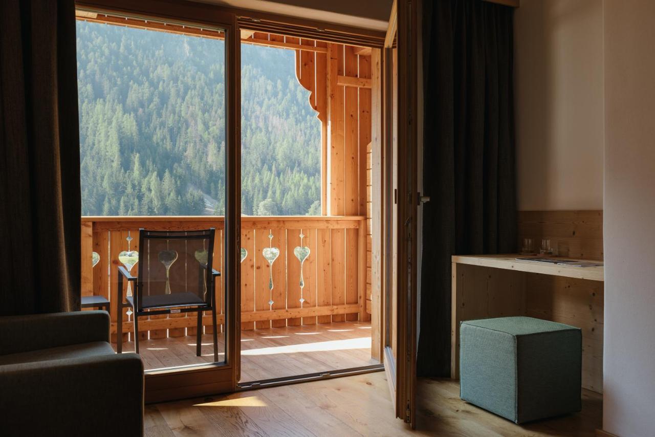 Berghotel Sanví San Martino in Badia Exterior foto